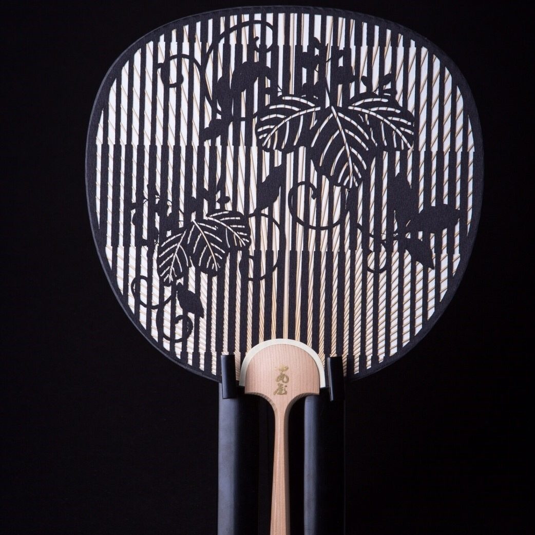 Cutting Art Round Fan | Check & Ivy