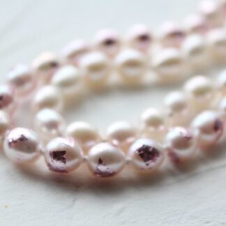 Pink Gold Leaf Pearl Necklace