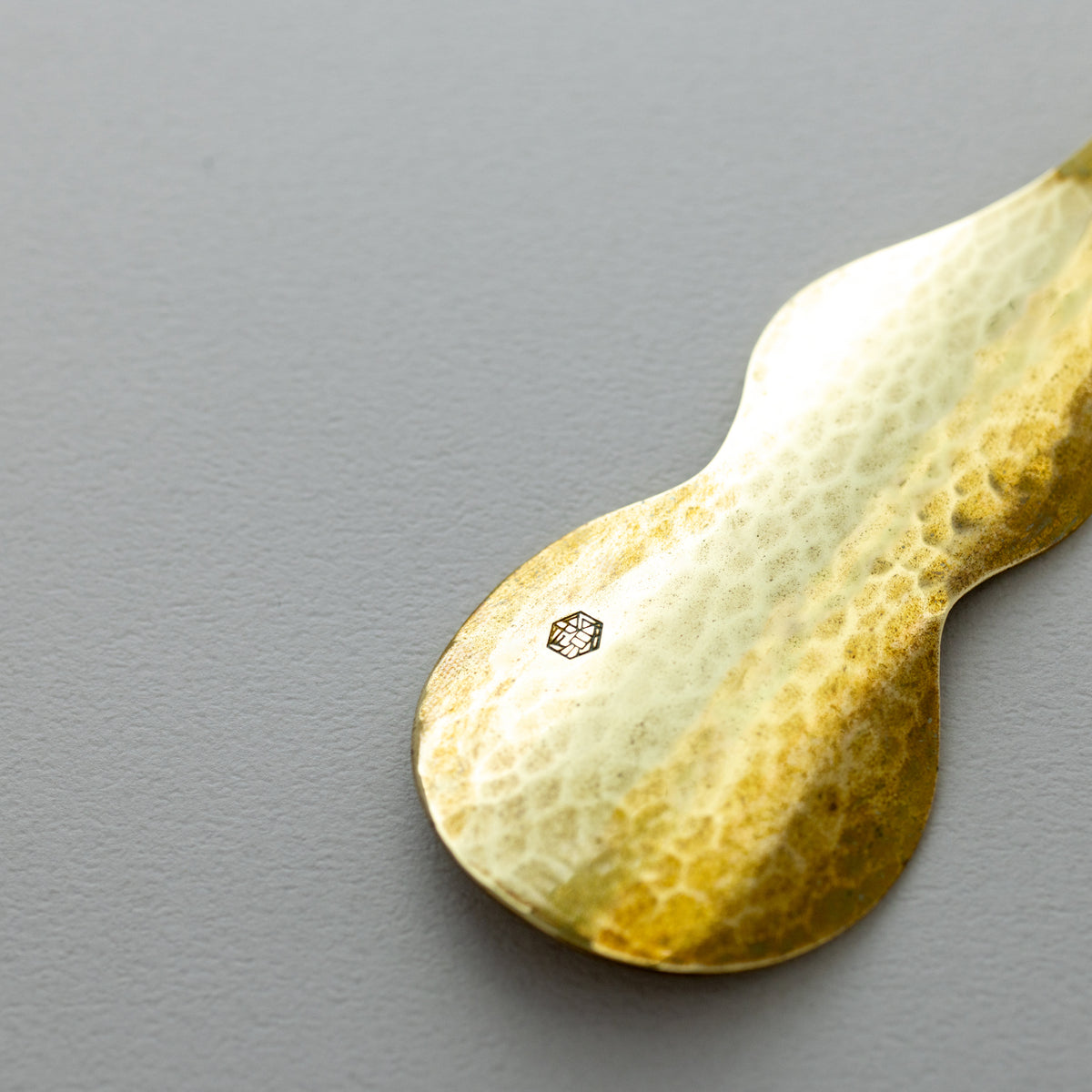 Brass Shoehorn | Gourd-shaped