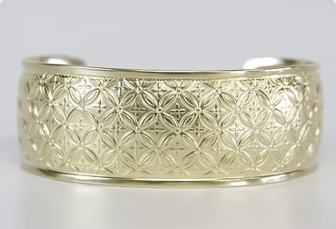 KAZARINO Bangle — Shippo