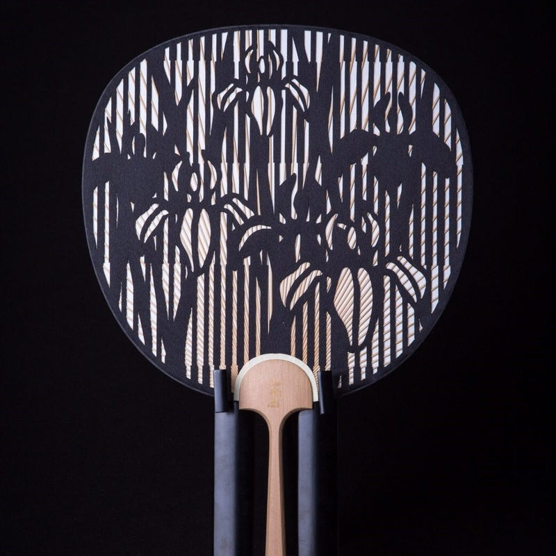 Cutting Art Round Fan | Check & Iris