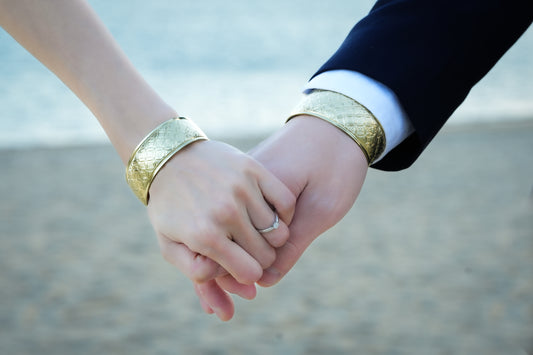 KAZARINO Bangle — Shippo