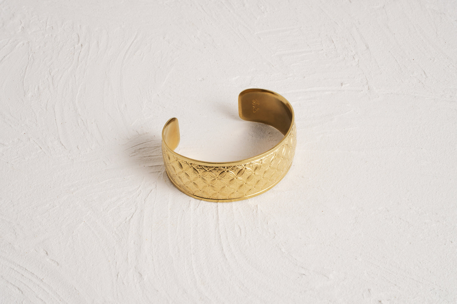 KAZARINO Bangle — Shippo