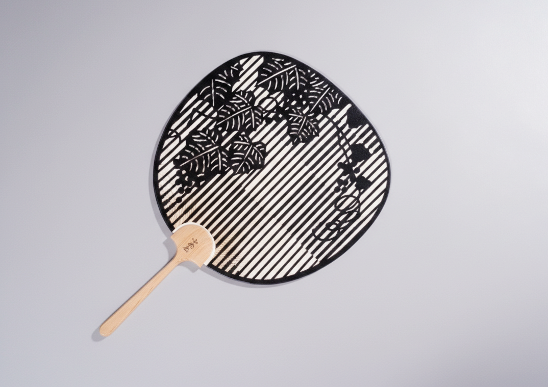 Cutting Art Round Fan | Check & Paulownia Tree