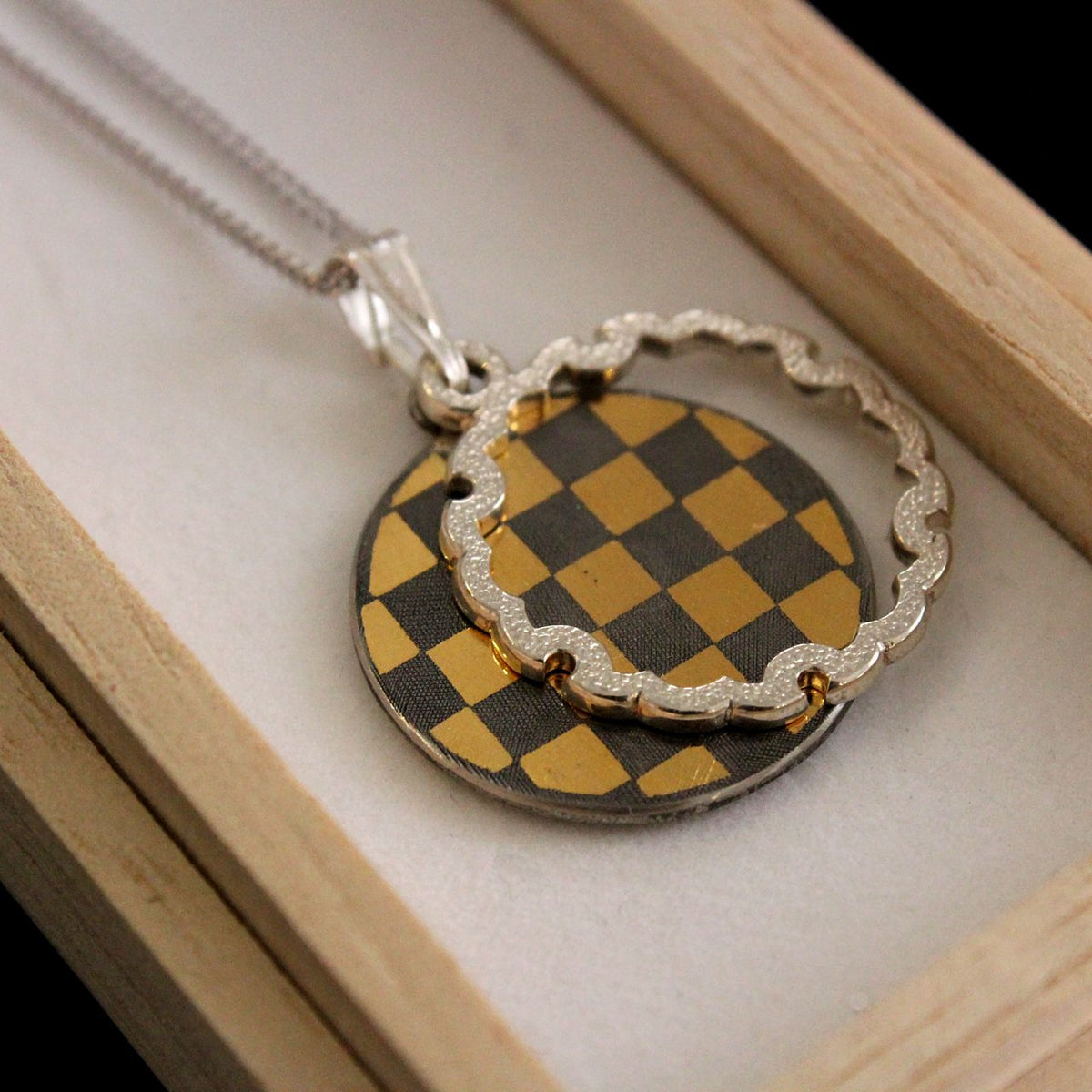 Inlay Necklace | Yukiwa Pattern