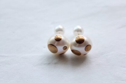 Dotted Pearl Earrings